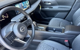 Nissan Kicks SV FWD 2026