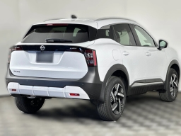 Nissan Kicks SV FWD 2026