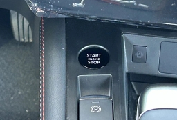 Nissan Kicks SR FWD 2026