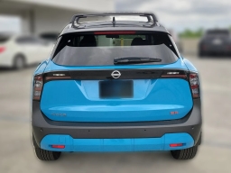 Nissan Kicks SR FWD 2026
