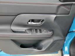 Nissan Kicks SR FWD 2026