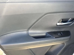 Nissan Kicks SR FWD 2026