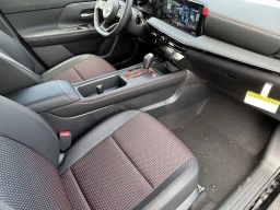 Nissan Kicks SR FWD 2026