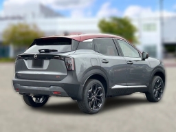 Nissan Kicks SR FWD 2026