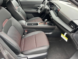 Nissan Kicks SR FWD 2026