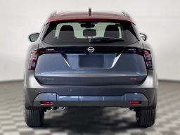 Nissan Kicks SR FWD 2026