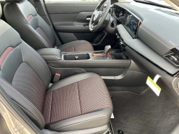 Nissan Kicks SR FWD 2026