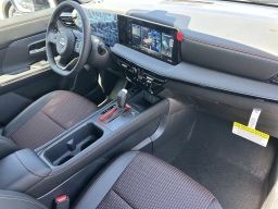 Nissan Kicks SR FWD 2026