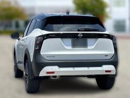 Nissan Kicks SR FWD 2026