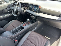 Nissan Kicks SR FWD 2026