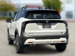 Nissan Kicks SR FWD 2026
