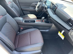 Nissan Kicks SR FWD 2026
