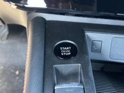 Nissan Kicks SR AWD 2026