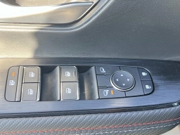 Nissan Kicks SR AWD 2026