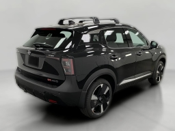 Nissan Kicks SR AWD 2026