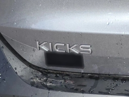 Nissan Kicks SR AWD 2026