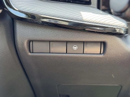 Nissan Kicks SR AWD 2026