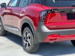 Nissan Kicks SR AWD 2026