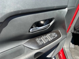Nissan Kicks SR AWD 2026