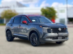 Nissan Kicks SR AWD 2026