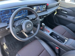 Nissan Kicks SR AWD 2026