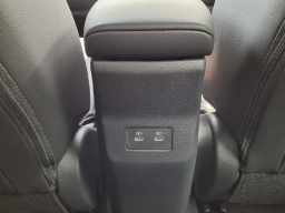 Nissan Kicks SR AWD 2026