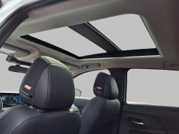 Nissan Kicks SR AWD 2026