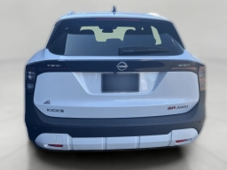 Nissan Kicks SR AWD 2026