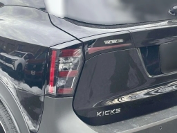 Nissan Kicks SR AWD 2026