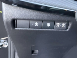 Nissan Kicks SR AWD 2026