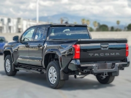 Toyota Tacoma 2WD SR5 Double Cab 5' Bed AT (Natl) 2026