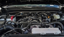 Toyota Tacoma 2WD SR5 Double Cab 5' Bed AT (Natl) 2026