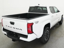 Toyota Tacoma 2WD TRD Sport Double Cab 5' Bed AT (Natl) 2026