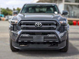Toyota Tacoma 2WD SR5 Double Cab 6' Bed AT (Natl) 2026