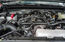 Toyota Tacoma 2WD SR5 Double Cab 5' Bed AT (Natl) 2026
