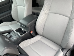 Toyota Tacoma 2WD SR5 Double Cab 6' Bed AT (Natl) 2026