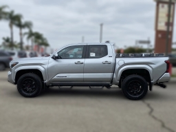 Toyota Tacoma 2WD SR5 Double Cab 6' Bed AT (Natl) 2026