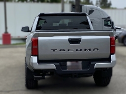 Toyota Tacoma 2WD SR5 Double Cab 6' Bed AT (Natl) 2026