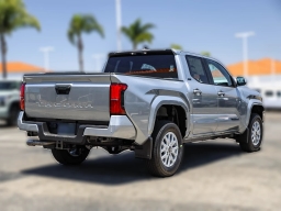 Toyota Tacoma 2WD SR5 Double Cab 6' Bed AT (Natl) 2026