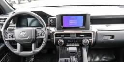 Toyota Tacoma 2WD SR5 Double Cab 5' Bed AT (Natl) 2026