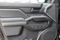 Toyota Tacoma 2WD SR5 Double Cab 5' Bed AT (Natl) 2026
