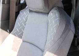 Toyota Tacoma 2WD SR5 Double Cab 5' Bed AT (GS) 2026