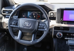 Toyota Tacoma 2WD SR5 Double Cab 6' Bed AT (Natl) 2026