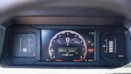 Toyota Tacoma 2WD SR5 Double Cab 6' Bed AT (Natl) 2026