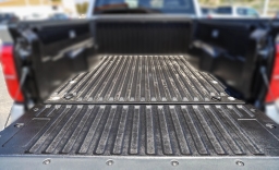 Toyota Tacoma 2WD SR5 Double Cab 6' Bed AT (Natl) 2026