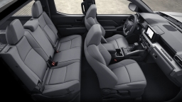 Toyota Tacoma 2WD SR5 Double Cab 5' Bed AT (GS) 2026