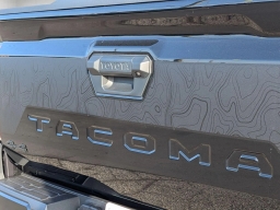 Toyota Tacoma 4WD TRD Sport Double Cab 5' Bed AT (Natl) 2026