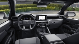Toyota Tacoma 4WD SR5 Double Cab 5' Bed AT (GS) 2026