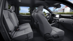 Toyota Tacoma 4WD SR5 Double Cab 5' Bed AT (GS) 2026