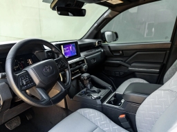 Toyota Tacoma 4WD SR5 Double Cab 6' Bed AT (Natl) 2026